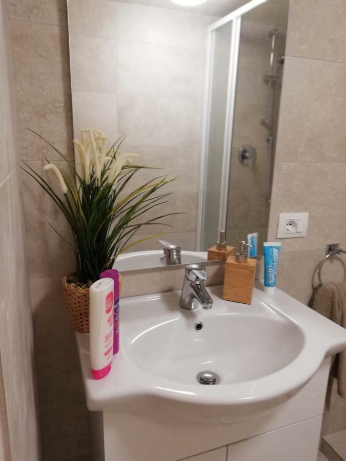 Navona Private Rooms Bnb Rome Exterior photo