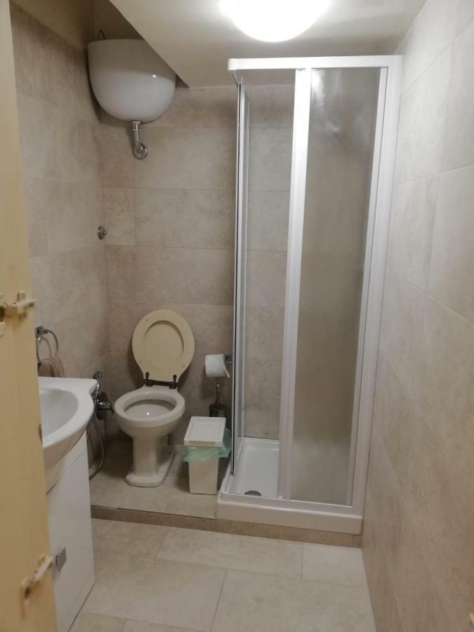 Navona Private Rooms Bnb Rome Exterior photo